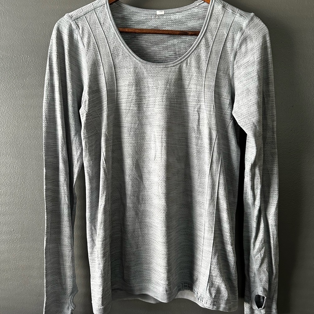 Under Armour Threadborne Athletic Top